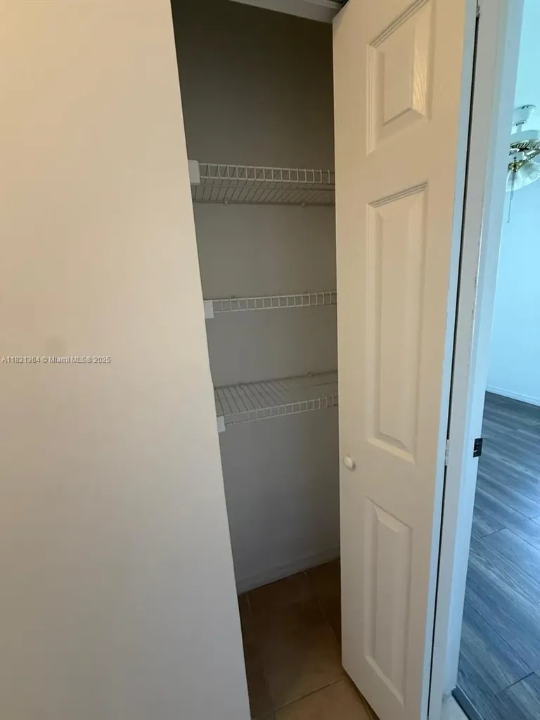 5657 NW 121st Avenue Coral Springs FL 33076