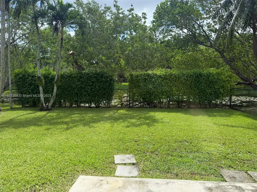 5657 NW 121st Avenue Coral Springs FL 33076