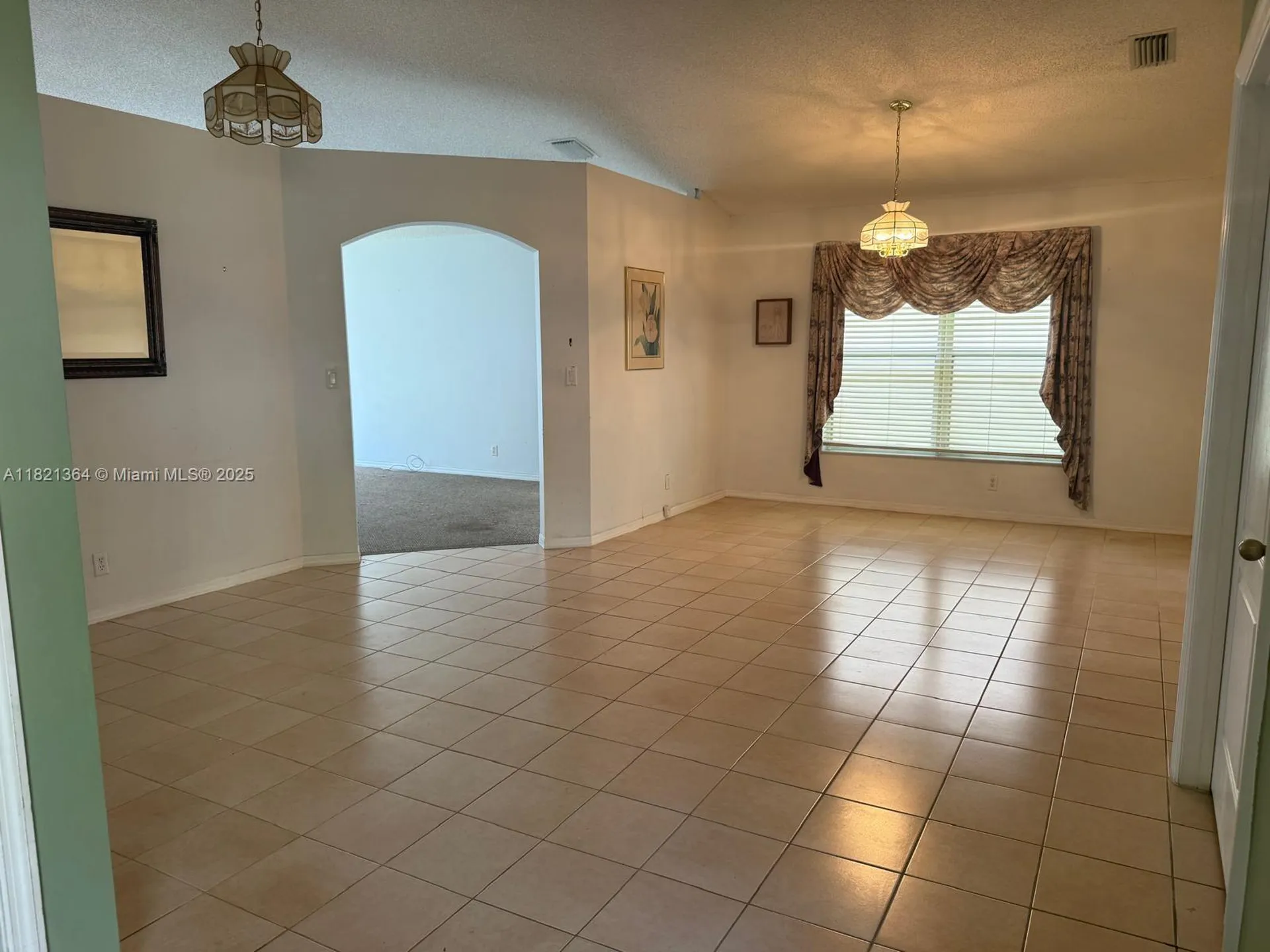 5657 NW 121st Avenue Coral Springs FL 33076