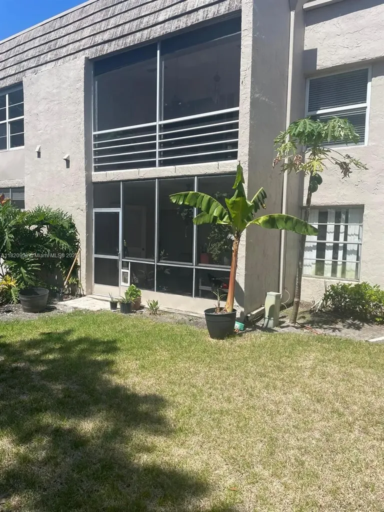 2900 Fiore Way Delray Beach FL 33445