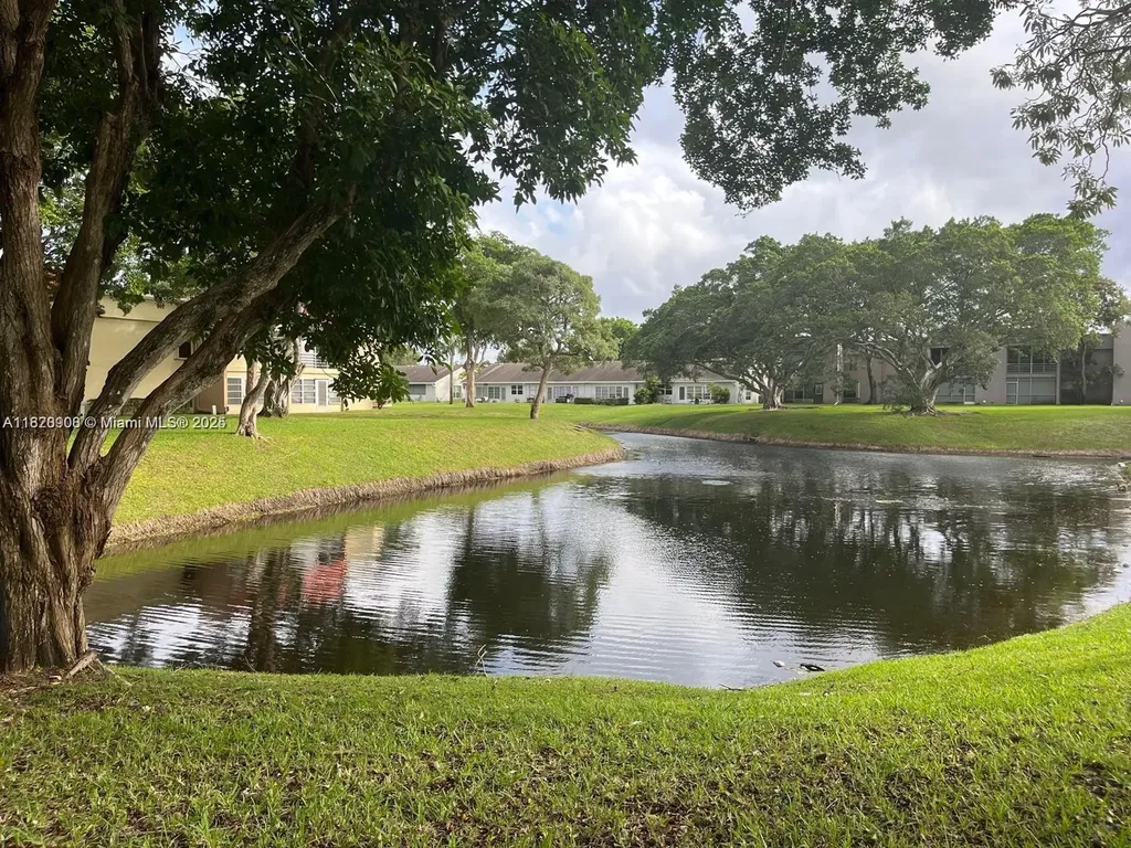 2900 Fiore Way Delray Beach FL 33445
