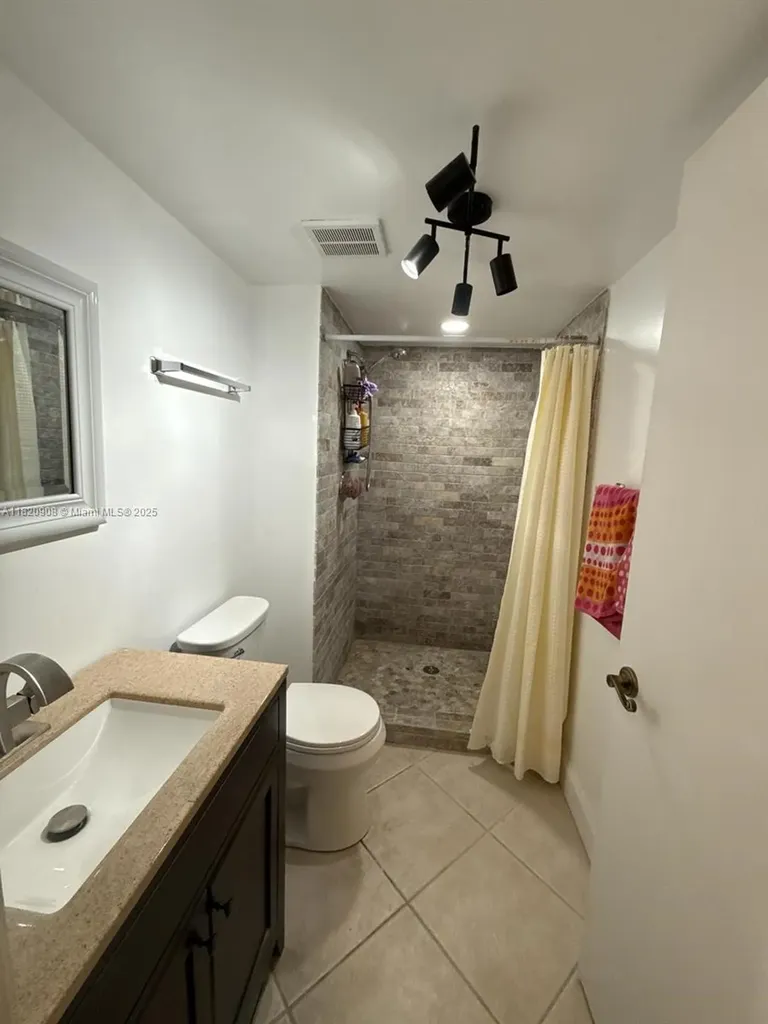 2900 Fiore Way Delray Beach FL 33445