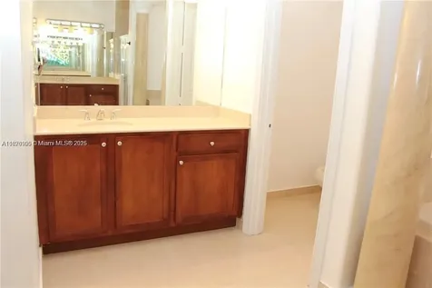 19383 SW 79th Avenue Cutler Bay FL 33157