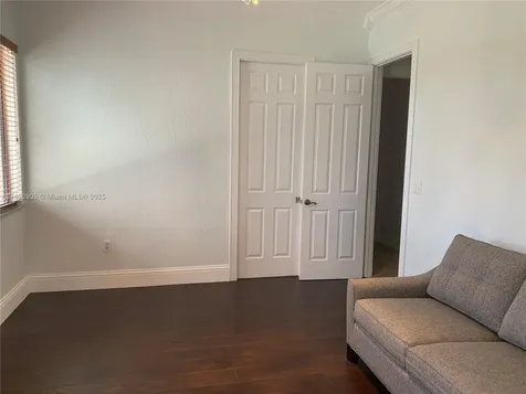 19383 SW 79th Avenue Cutler Bay FL 33157