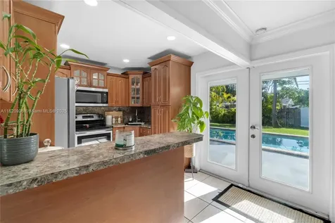 19770 SW 101st Avenue Cutler Bay FL 33157