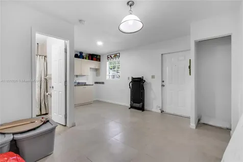 19770 SW 101st Avenue Cutler Bay FL 33157