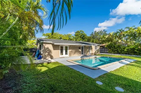 19770 SW 101st Avenue Cutler Bay FL 33157