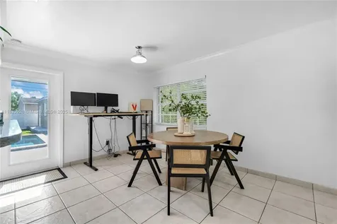 19770 SW 101st Avenue Cutler Bay FL 33157