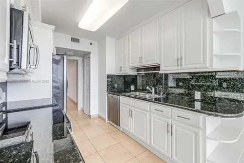 20281 E Country Club Drive Aventura FL 33180