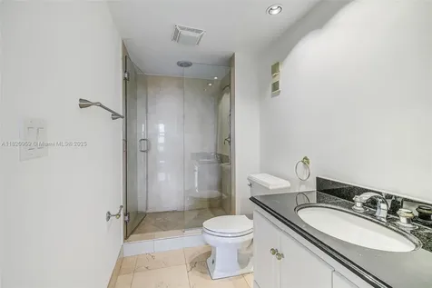 20281 E Country Club Drive Aventura FL 33180