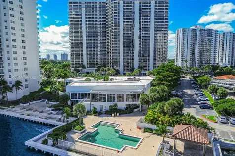 20281 E Country Club Drive Aventura FL 33180