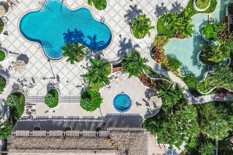 20281 E Country Club Drive Aventura FL 33180