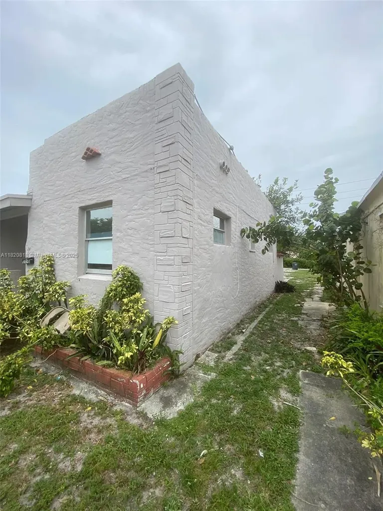 2014 Funston Street Hollywood FL 33020
