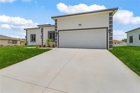3510 2nd Street W. Lehigh Acres FL 33971