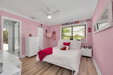 14460 Glencairn Road Miami Lakes FL 33016