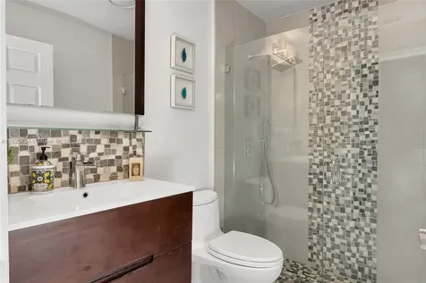 14460 Glencairn Road Miami Lakes FL 33016