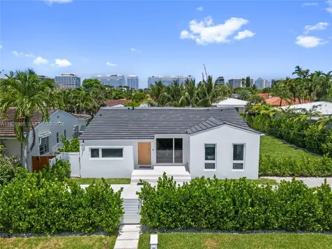 9033 Emerson Avenue Surfside FL 33154