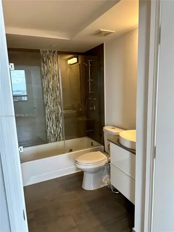 1330 West Avenue Miami Beach FL 33139