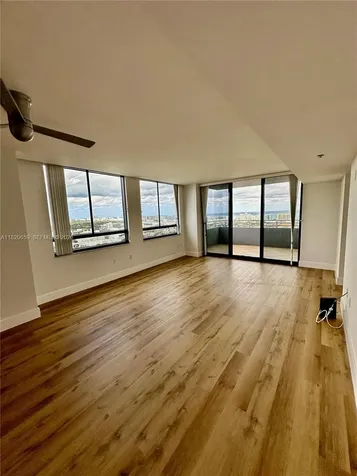 1330 West Avenue Miami Beach FL 33139