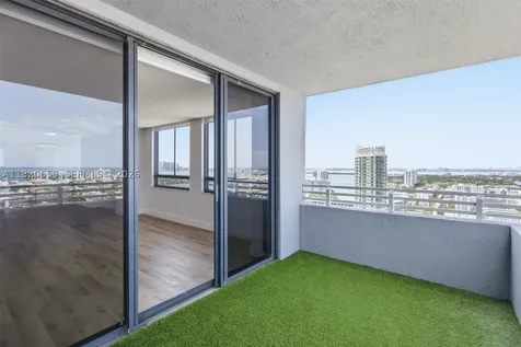 1330 West Avenue Miami Beach FL 33139
