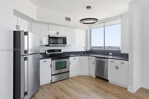 1330 West Avenue Miami Beach FL 33139