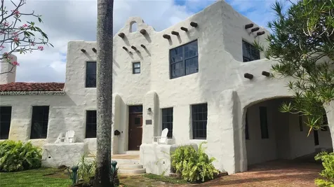 85 Deer Run Miami Springs FL 33166