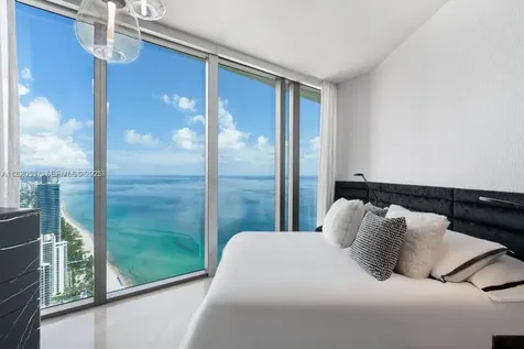18975 Collins Avenue Sunny Isles Beach FL 33160