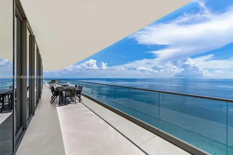 18975 Collins Avenue Sunny Isles Beach FL 33160