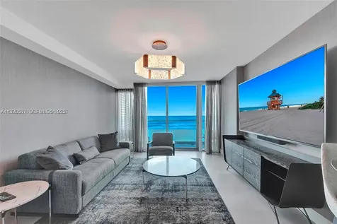 18975 Collins Avenue Sunny Isles Beach FL 33160