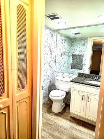 3730 Inverrary Drive Lauderhill FL 33319