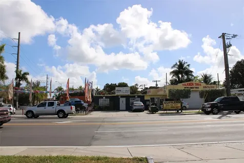 2045 E 4th Avenue Hialeah FL 33010