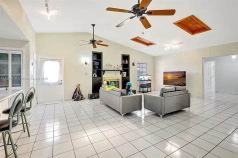 7950 NW 174th Terrace Hialeah FL 33015