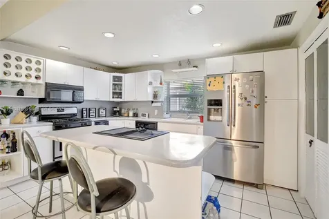 7950 NW 174th Terrace Hialeah FL 33015