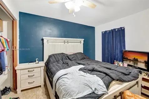 7950 NW 174th Terrace Hialeah FL 33015