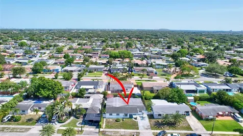 7950 NW 174th Terrace Hialeah FL 33015