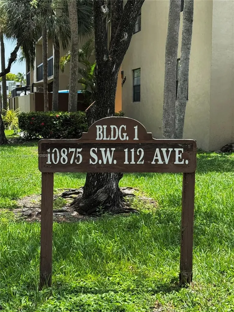 10875 SW 112th Avenue Miami FL 33176