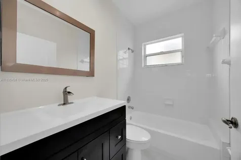 9785 NW 29th Terrace Doral FL 33172