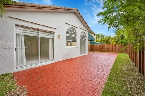 9785 NW 29th Terrace Doral FL 33172
