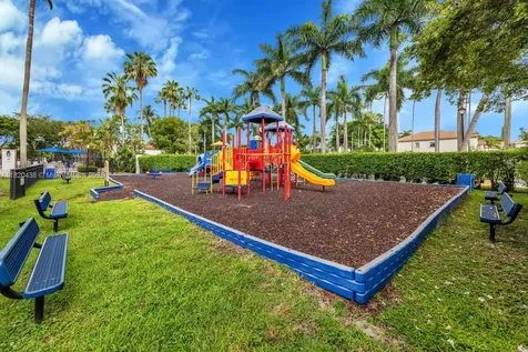 9785 NW 29th Terrace Doral FL 33172