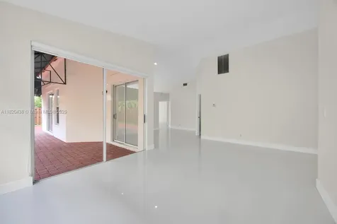 9785 NW 29th Terrace Doral FL 33172