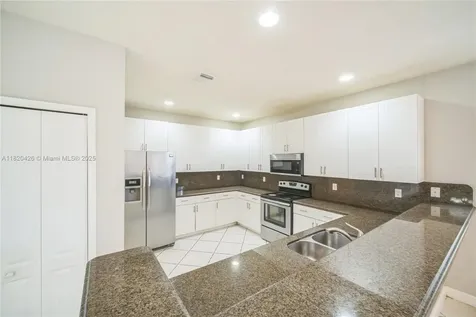 16313 SW 66th Street Miami FL 33193