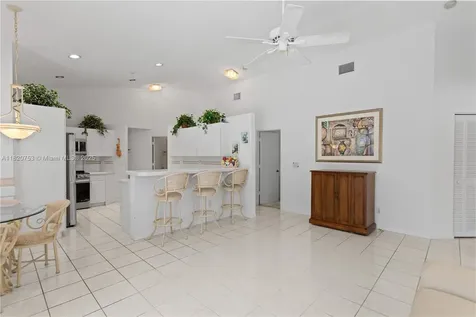 10257 SW 12th Street Pembroke Pines FL 33025