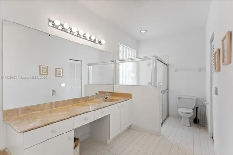 10257 SW 12th Street Pembroke Pines FL 33025