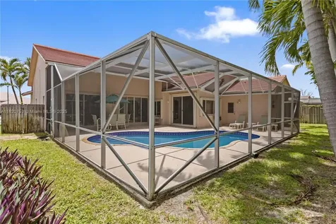 10257 SW 12th Street Pembroke Pines FL 33025