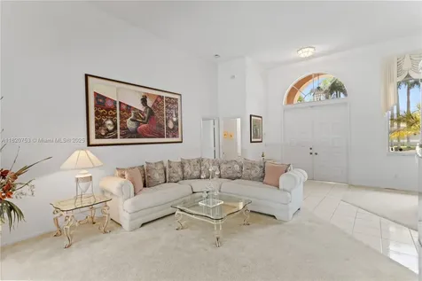 10257 SW 12th Street Pembroke Pines FL 33025