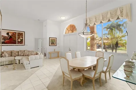 10257 SW 12th Street Pembroke Pines FL 33025