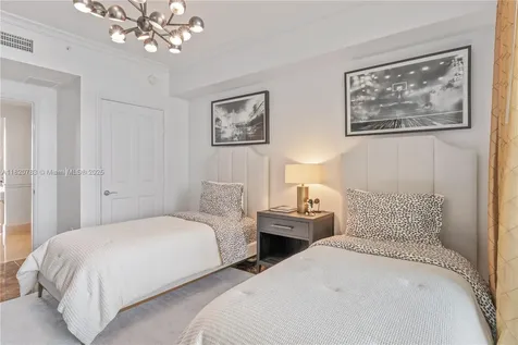 17875 Collins Avenue Sunny Isles Beach FL 33160