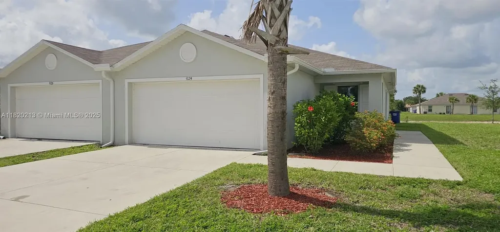 9124 Aegean Circle Lehigh Acres FL 33936