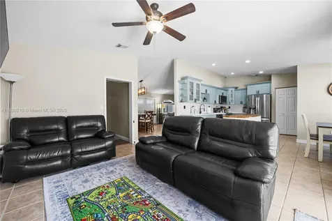 14848 SW 181st Terrace Miami FL 33187