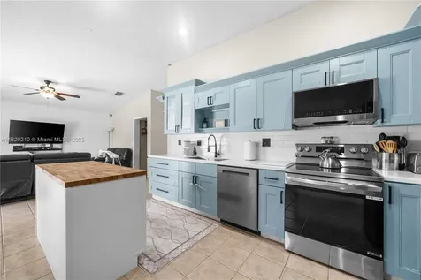 14848 SW 181st Terrace Miami FL 33187